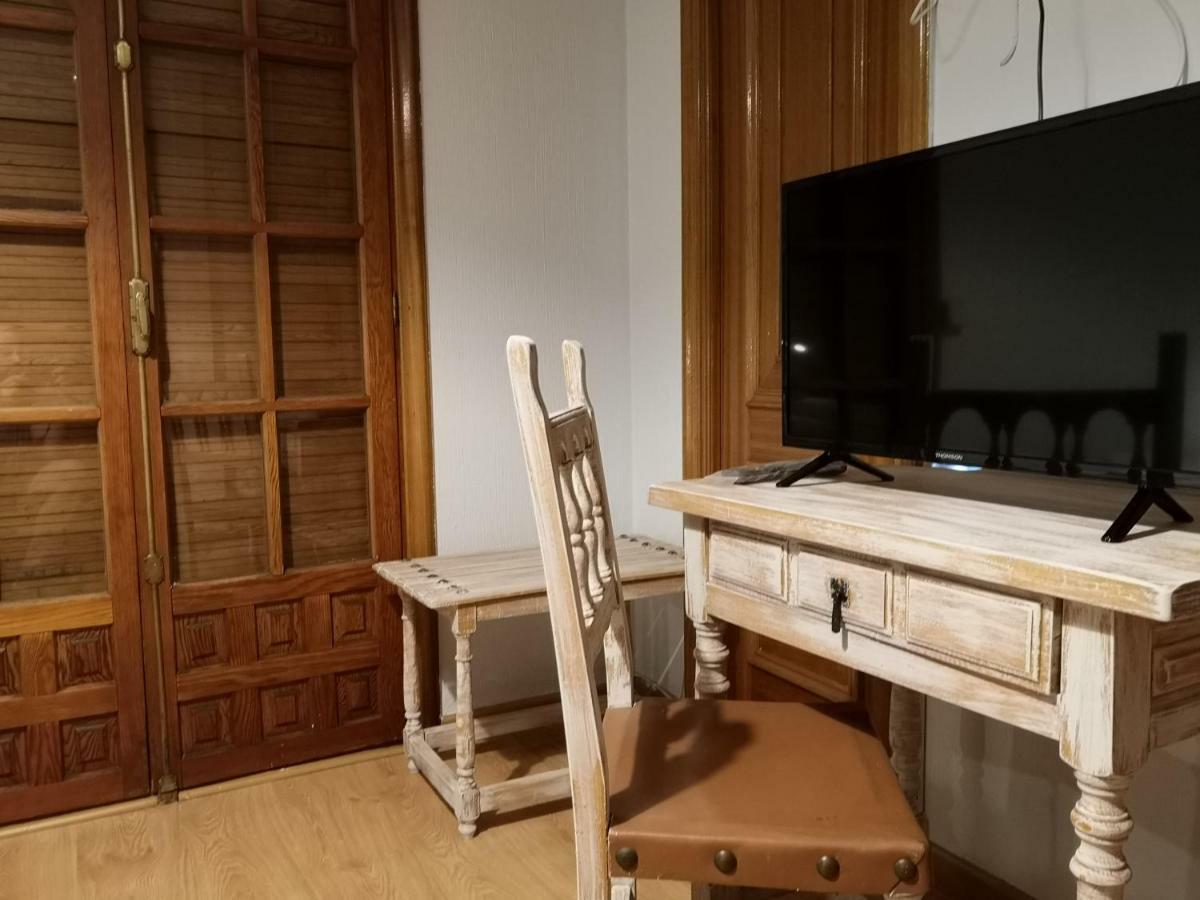 Hostal Becerril Becerril de la Sierra Dış mekan fotoğraf